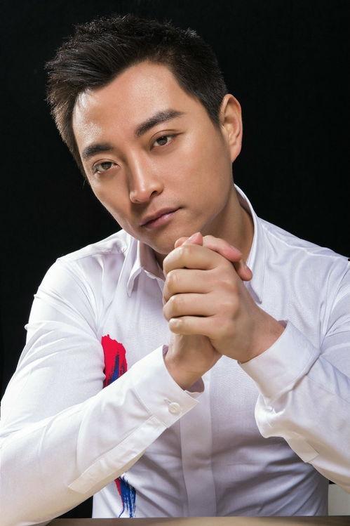 演员付磊,光影之间，演绎人生百态